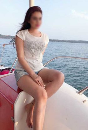 dubai mature pakistani call girl +971581930243 No Delivery Charges